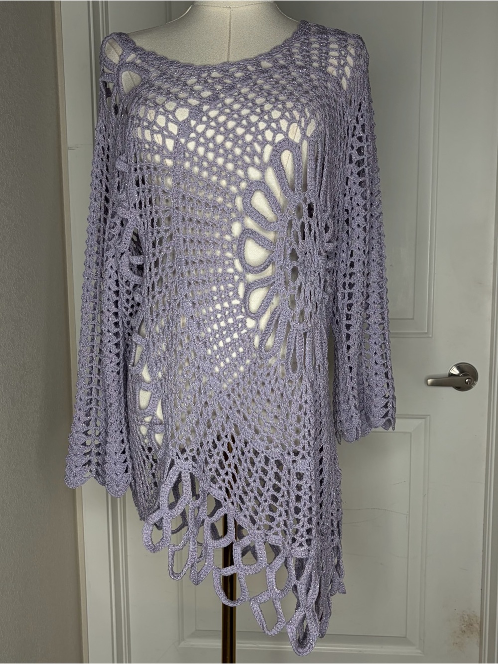 Purple Sparkly Crochet Floral Asymmetrical Shirt Size L